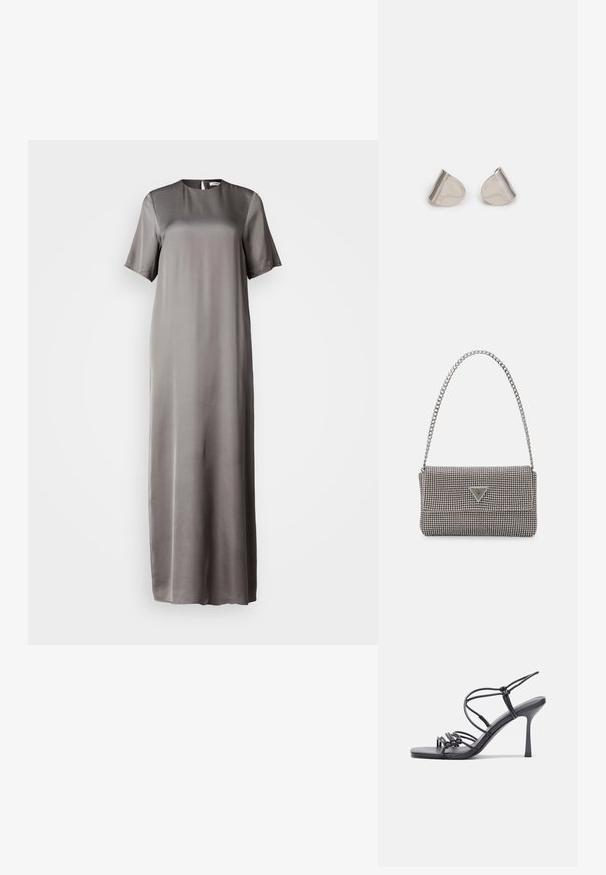 Hallhargus maxi kleit tuhmilt hallis, lühikeste varrukatega, ümar kaelus ja võtmekaeluse detail tagaküljel. Sile tekstuur ja voogav disain.; Mustad musta värvi kontsandaalid on varustatud peente rihmadega, millel on sõlmekujundus, siledad ruudukujulised varbad ja stiilne stilettokonts.; Helehall metallik handbags, millel on kett, kaunistatud väikeste ümmarguste metallist õmblustega ja kolmnurkse brändi logoga.; Hõbedased metallkõrvarõngad sujuva pisarakuju ja poleeritud viimistlusega. Diskreetne graveering lisab detaile. Minimalistlik disain.