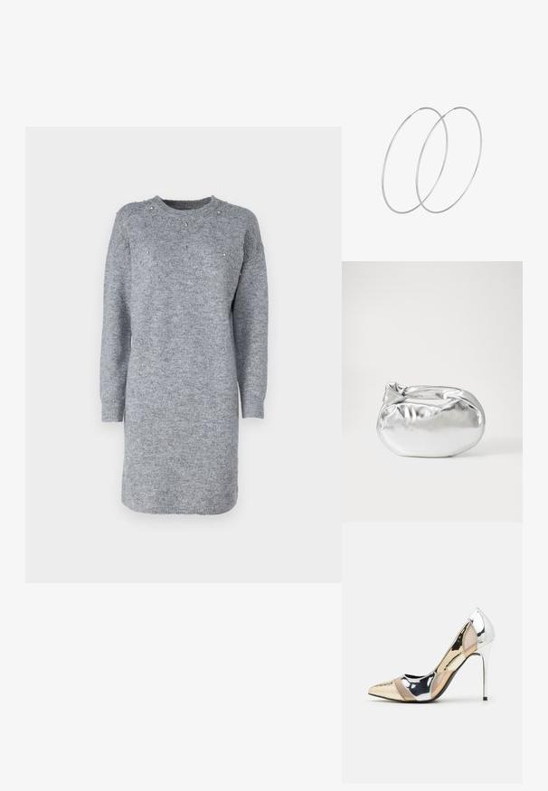 Abito grigio lavorato a maglia con scollo rotondo, maniche lunghe e sottili decorazioni con perline sulle spalle. Texture morbida e lunghezza media.; Scarpa con tacco alto a punta, con una combinazione di colori argento, oro e nudo. Finitura lucida con design a ritaglio, con tacco a stiletto.; Borsa a pochette metallica argentea con una forma morbida e arrotondata e chiusura superiore annodata. Realizzata in materiale sintetico morbido.; Orecchini a cerchio in argento con un design minimalista. Forma circolare, superficie liscia e profilo sottile. Leggeri con una finitura lucida.