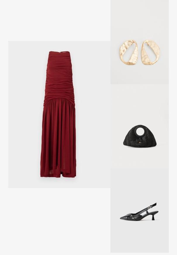 Bordový maxi šaty s priliehavým korzetom, zvrásnenou textúrou a voľnou spodnou časťou. Vyrobené z jemnej látky s neviditeľným zipsom na zadnej strane.; Čierne kožené slingback topánky s špicatou špičkou, ozdobnými popruhmi s kovovými očkami a nízkym blokovým podpätkom. Textúrovaný povrch.; Čierna tkaná kabelka s jedinečným polkruhovým tvarom, s okrúhlou rukoväťou a jemným logom na prednej strane. Povrch s textúrou po celom obvode.; Pár nepravidelných oválnych zlatistých kovových náušníc s textúrovaným, mierne rozbitým povrchom na bielom pozadí.