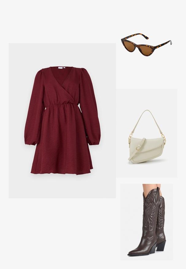Burgundiszínű, hosszú puffujjú, megkötős ruha, rugalmas derékkal és enyhén texturált anyaggal, mély V-kivágással és fodros szoknyával.; Barna bőr cowboy csizmák hegyes orral és blokk sarkal, részletes varrással és kiemelkedő díszítésekkel a szárán.; Cica szemüveg fekete és narancssárga teknőc pánttal, barna lencsékkel és sima, hegyes végekkel. A templomán egy minimalista logó található.; Kis krémszínű táska texturált felülettel, hosszú, állítható pánttal, láncos díszítéssel és fedéllel záródik. Aranyszínű fém részletek.