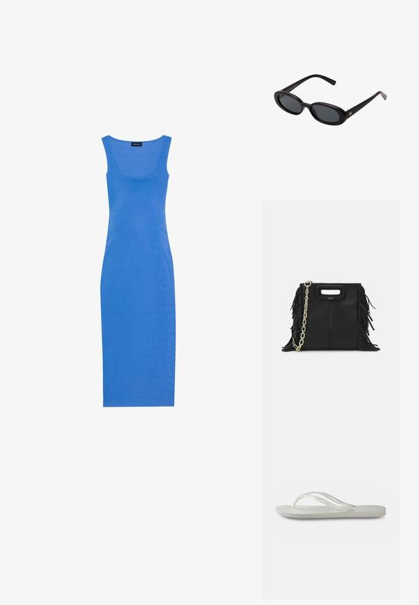 Sinine, ribaga midi kleit, millel on samakujuline siluett, ruudukujuline kaelus ja laiad õlavarrerihmad. Valmistatud pehmest ja elastsetest materjalidest.; Valged plätud tekstureeritud tallaga, õhukeste rihmade ja lameda disainiga. Valmistatud kummist, jalaosa peal on diskreetne logo.; Mustad mustad prillid ovaalsete läätsedega, sujuvast plastmassraamist ja kuldsete aktsentidega tempel. Tumedaid läätsi, mis pakuvad päikese kaitset.; Musta nahk käekott, millel on frantsiisid, kuldne ahelsanga ja lõigatud käepide. Esiosas on logot.