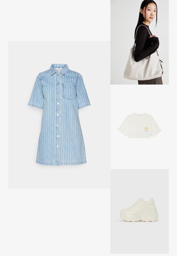 Svijetloplava traper haljina s kratkim rukavima, vertikalnim bijelim prugama, ovratnikom, zatvaranjem na gumbe sprijeda i jednim džepom na prsima.; Skraćena bijela majica od pamuka s kratkim rukavima, s grafikom žute palme i plave vala na lijevoj strani prsnog dijela.; Bijele platformske tenisice s glatkim gornjim dijelom koji nalikuje koži, zaobljenim oblikom, podstavljenim okvirom i teksturiranim gumeni potplat s definiranom profilacijom.; Bežna torba od mekog materijala s opuštenim dizajnom, šivanim detaljima i dva remena za rame. Pogodna za svakodnevnu upotrebu.