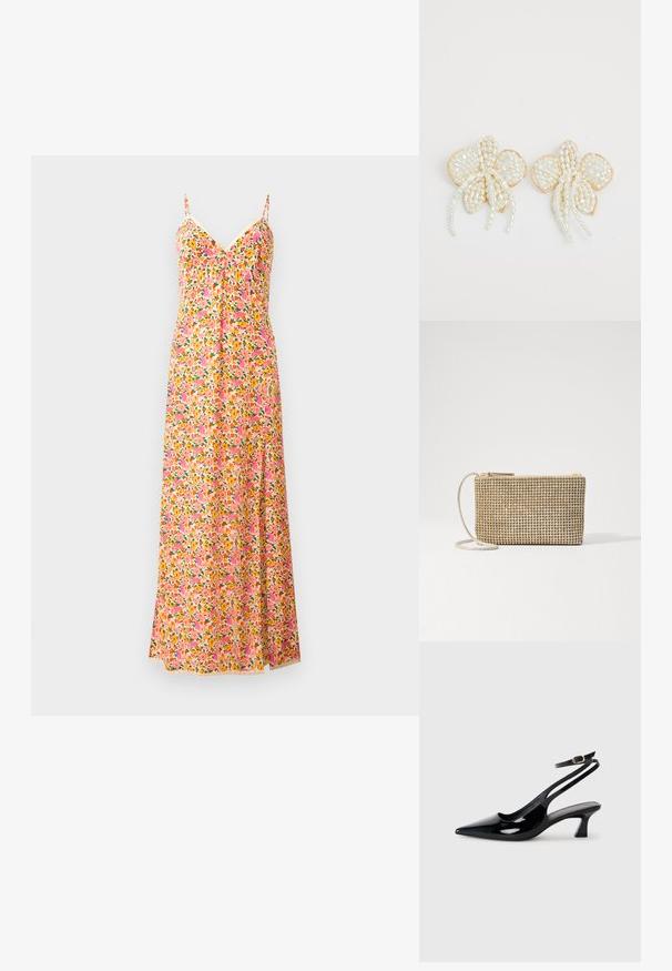 Robe maxi florale à fines bretelles, présentant un motif rose, orange et vert. Tissu léger avec un design fluide et un décolleté en V.; Escarpins à brides arrière en cuir verni noir, à bout pointu, avec un petit talon carré et une sangle de cheville ajustable dotée d'une boucle dorée.; Loeffler Randall YASMINE FLAT CLUTCH - Sac bandoulière - gold; Boucles d'oreilles en fleurs de perles avec des accents dorés. Chaque pétale présente de petites perles rondes disposées dans un motif floral, avec des détails de perles trailing.
