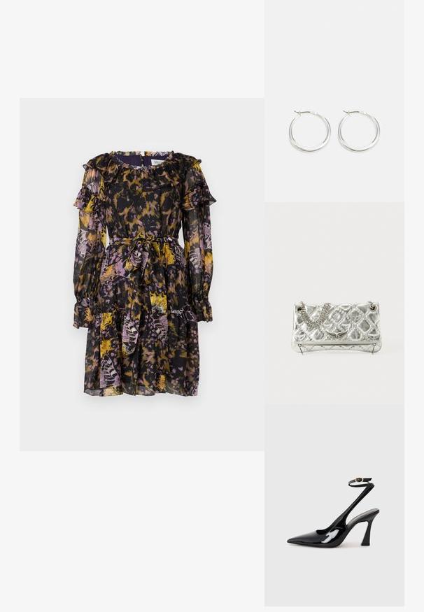 Ziedu raksts, garām piedurknēm, melns, purpura un dzeltenas caurspīdīgas auduma kleita. Ir volānu apmale pie kakla, elastīgas aproces un lentveida josta.; Melnas patentā ādas augstpapēžu kurpes ar norādītu purngalu, regulējamu potītes siksniņu un mērenu bloku papēdi. Gluda tekstūra ar spīdīgu apdari.; Sudraba metāla rokas soma ar ķēdes rokturi, piedāvā baudāmu struktūru, dekoratīvo šuvju un rāvējslēdzēju aizdari. Priekšpusē ir reljefa akcenti.; Sudraba riņķa auskariem ir gluda, noapaļota forma ar plānu profilu un drošu aizdari. Minimālistisks stils ar izpolētu apdari.