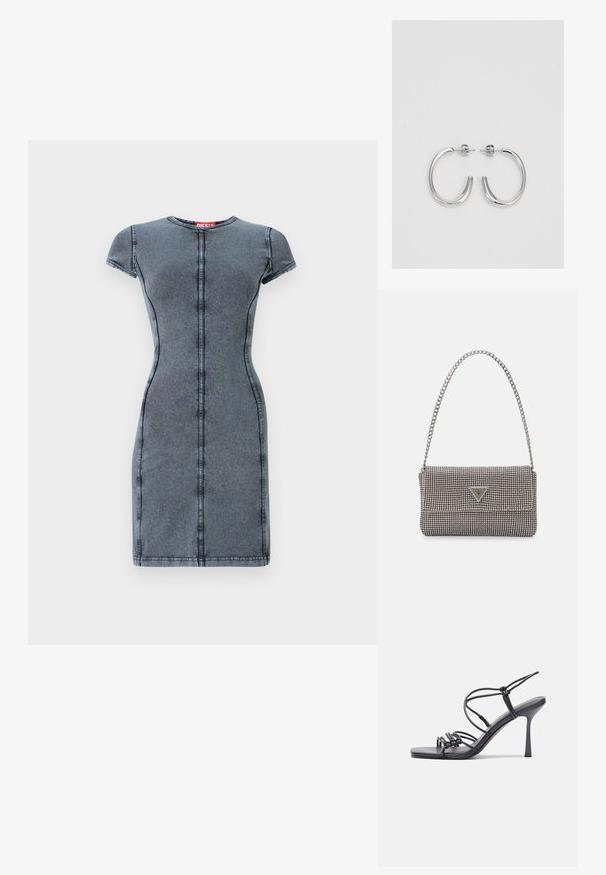Tamsiai pilka džinsinė suknelė su trumpomis rankovėmis, apvalia iškirpte ir centriniu siuvimo detaliu. Lygus audinys, prigludusi siluetas, iki kelių.; Juodos aukštakulnės sandalai pasižymi plonyčiais dirželiais su mazgo dizainu, lygiu kvadratiniu pirštu ir elegantišku stiletto kulnu.; Šviesiai pilka metalinė rankinė su grandinėlės dirželiu, papuošta mažais apvaliais metaliniais smeigėmis ir trikampiu prekės ženklu.; Sidabriniai lankelio formos auskarai su lygiu, blizgiu paviršiumi, išlenktos formos ir su užsegimu. Minimalistinio dizaino su moderniu apdaila.
