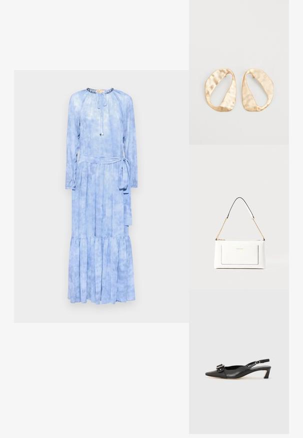 MICHAEL Michael Kors SUNBLEACH TIER DRESS - Vestito lungo - chambray; Scarpa slingback in pelle nera con punta affusolata, tacco basso e dettaglio decorativo a fibbia sulla parte superiore. Texture liscia, design minimalista.; Borsa a tracolla bianca in pelle con un finish testurizzato, dotata di una tracolla in catena dorata e accenti neri. Include una tasca frontale e una chiusura con zip.; Un paio di orecchini in metallo di tonalità dorata, di forma ovale irregolare, con superficie texturizzata e leggermente martellata, su uno sfondo bianco.