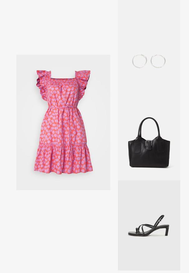 Roza cvetna obleka z nabranimi rokavi, nabranim korpusom in večplastnim robom. Ponuja vzorec vijolic v svetlo vijolični barvi na živahni podlagi.; Črne natikače s trakovi in kvadratnim prstom ter nizkim blokastim peto. Imajo več tankih trakov in nastavljiv trak okoli gležnja. Narejene so iz gladkega usnja.; Črna usnjena torba s gladko teksturo, strukturirano obliko, dvema ročkama in izrazitim srebrnim sponko na sprednji strani.; Srebrne kroglice z elegantnim, okroglim oblikovanjem, z gladko površino in brez vidnih okrasnih elementov. Premer ni določen.