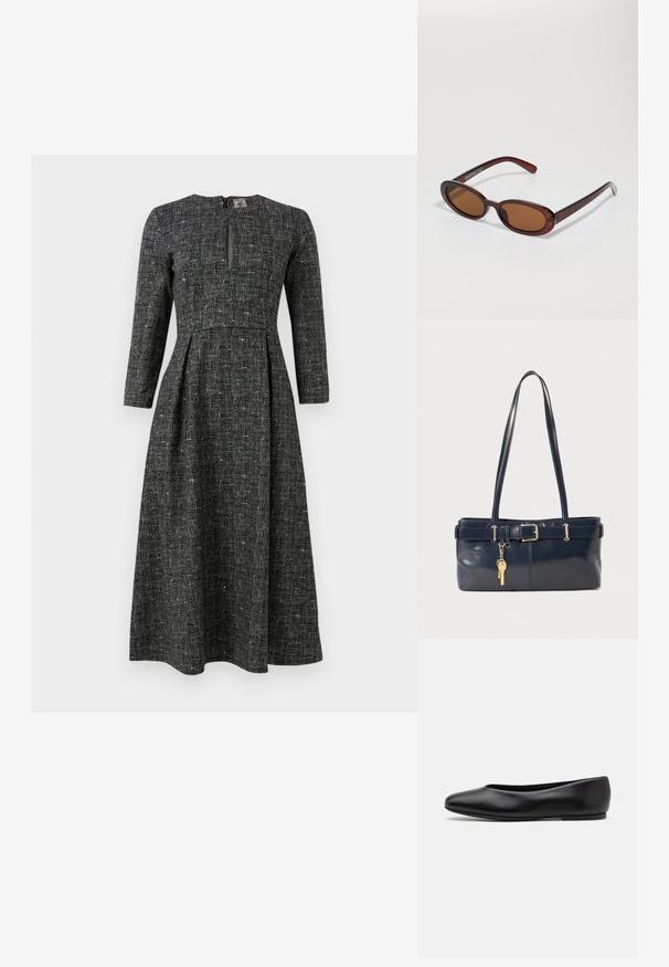 Schwarz-weiß gemustertes Kleid mit langen Ärmeln, einem hohen Ausschnitt und einem Schlitz vorne. Hergestellt aus strukturiertem Stoff mit tailliertem Oberteil und weitem Rock.; Paul Smith TOPANGA - Klassischer Ballerina - black; Runde, braun getönte Sonnenbrillen mit einem glänzenden burgunderfarbenen Rahmen. Schlanke Bügel mit dezentem Branding. Flaches Linsendesign.; Marineblaue Lederhandtasche mit zwei langen Griffen, einer Schnallen-Detailierung und einem daran befestigten Schlüsselanhänger. Besitzt eine glatte Textur und eine rechteckige Form.