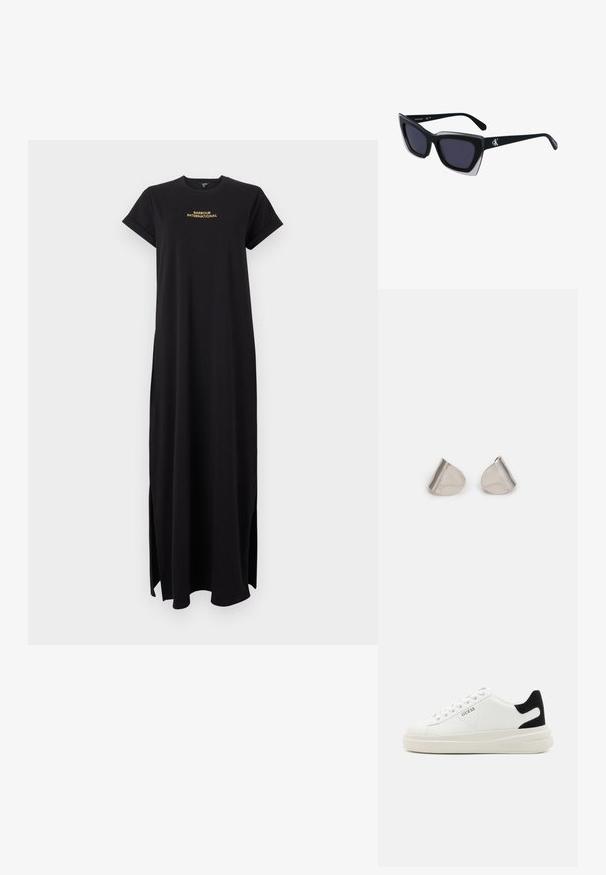 Czarna maxi sukienka T-shirt wykonana z miękkiego materiału, z okrągłym dekoltem, krótkimi rękawami i bocznymi rozcięciami. Złoty haftowany tekst z przodu.; Białe skórzane sneakersy z grubą białą podeszwą, czarnym zamszowym akcentem na pięcie oraz wytłoczonym logotypem z boku. Projekt z sznurówkami i sześcioma dziurkami.; Czarne, oversize okulary przeciwsłoneczne o geometrycznym kształcie, z ciemnymi soczewkami i kontrastującym szarym detalem na oprawie. Logo na ramieniu.; Srebrne metalowe kolczyki o gładkim, kroplowym kształcie i wypolerowanym wykończeniu. Delikatne grawerunki dodają szczegółów. Minimalistyczny design.