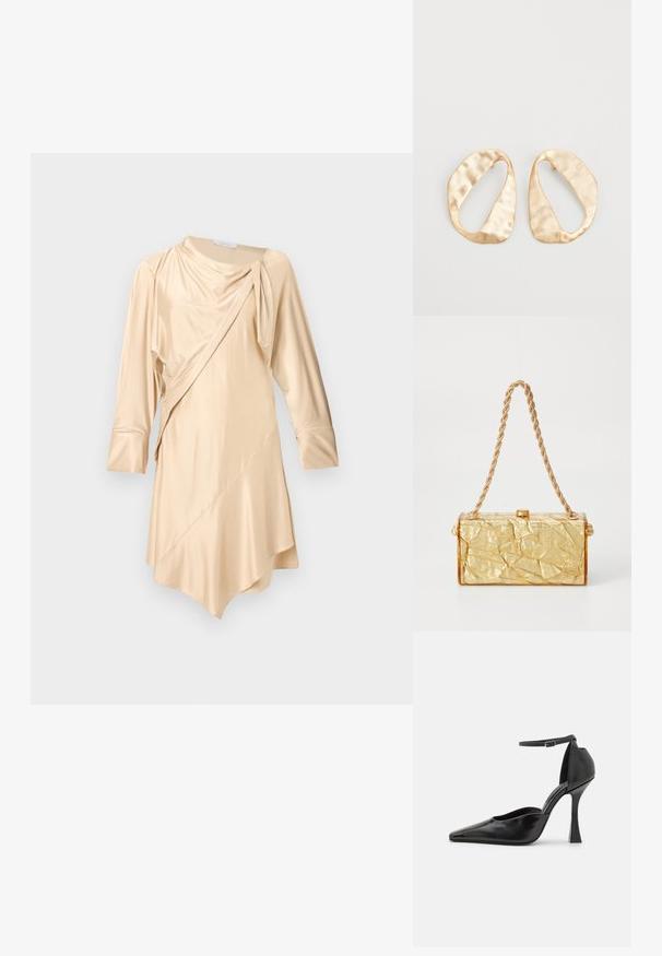 Rabanne Kokteilikleit/peokleit - skin nude; Mustad mustaga kõrge kontsaga king, millel on läikiv viimistlus, terav nina, pahkluuring ja skulptuurne stiletto konts. Sile tekstuur ja stiilne disain.; Kuldne korter struktuuriga käekott, millel on ristkülikuline kuju, kettling ja ülaosas klambriga sulgur. Sile, läikiv viimistlus.; Eba paar eba ebaorditud ovaalkujulisi kuldehhe kaal setertu, kerge keersuju  pinnaga valgel taustal.