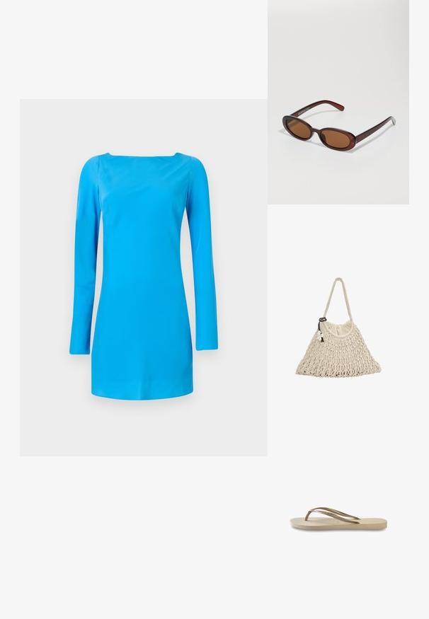 Blauwe lange mouwen jurk met een vierkante halslijn. Gemaakt van glad, glanzend materiaal met een getailleerde pasvorm en minimale details.; Lichtbeige flip-flop met een getextureerde voetbed, platte zool en dunne, glanzende bandjes. Heeft subtiele merkvermelding op het bandje.; Ronde, bruin getinte zonnebril met een glanzend bordeauxrood frame. Slanke pootjes met subtiele merkdetails. Vlakke lensontwerp.; Netten handtas in crèmekleur, met een zachte stoffen voering en één handvat, versierd met een bloemenaccent en een trekkoordsluiting.