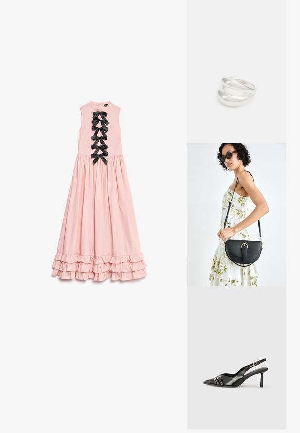 Abito lungo rosa con design senza maniche, caratterizzato da un orlo arricciato e sette fiocchi in satin neri lungo la parte anteriore per decorazione.; Scarpa slingback in vernice nera con punta affusolata, cinturini alla caviglia con fibbie in argento e accessori, e tacco sottile.; Borsa a tracolla nera in pelle con una forma curva, manico rimovibile e accessori dorati. La borsa presenta una patta con un dettaglio a fibbia.; Anello doppio in argento con superficie liscia e lucida. Presenta un design fluido e curvo con sezioni sovrapposte per un aspetto moderno.