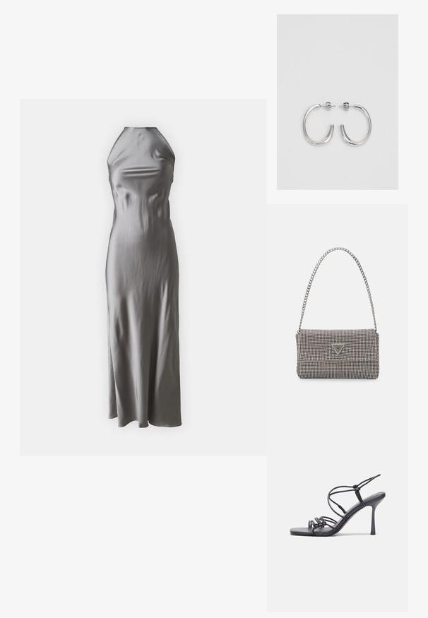 Satiin hõbedane kaeluskleit sobiva bodice'iga, voolav täispikk seelik, sileda tekstuuriga ja minimalistliku disainiga.; Mustad musta värvi kontsandaalid on varustatud peente rihmadega, millel on sõlmekujundus, siledad ruudukujulised varbad ja stiilne stilettokonts.; Helehall metallik handbags, millel on kett, kaunistatud väikeste ümmarguste metallist õmblustega ja kolmnurkse brändi logoga.; Hõbedased rõngaskõrvarõngad, millel on sile ja läikiv pind. Ümar kuju, kerge disain, millel on post-tagumise kinnituse süsteem.