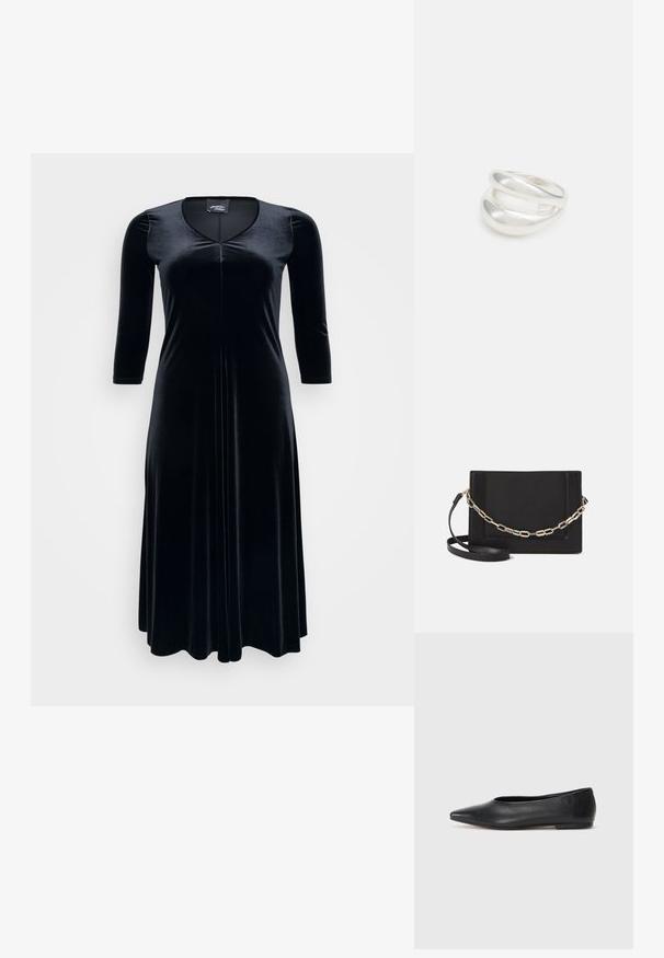 Musta samettimekko, jossa on V-kaula-aukko, 3/4-hihat ja laskostettu helma. Sisältää etupuolella sauman yksityiskohdan ja sileää, teksturoitua kangasta.; Musta nahkainen ballerinatyyppinen kenkä, terävä kärki, minimalinen muotoilu, sileä pinta, matala korko, ei näkyvää metalliosaa tai koristeita.; Musta nahkainen olkalaukku, jossa on sileä pinta, suorakulmainen muoto ja metalliketju yksityiskohtana edessä. Mukana säädettävä hihna.; Hopeinen kaksinkertainen rengas, jossa on sileä, kiillotettu pinta. Siinä on sulava, kaareva muotoilu, jossa on päällekkäisiä osia modernin ilmeen saavuttamiseksi.