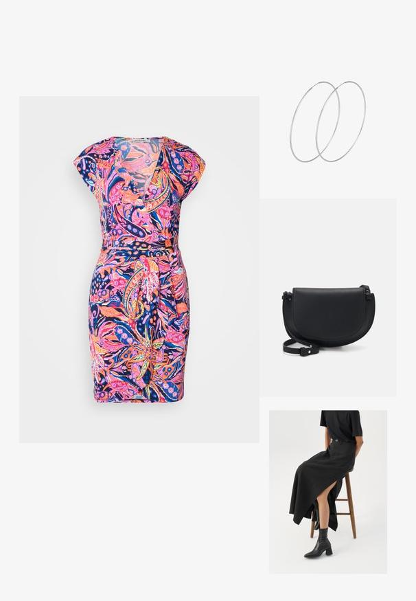 Lillelille mustriga kleit V-kaelusega, lühikeste varrukatega ja kitsas talje. Värvid sisaldavad roosa, sinist ja oranži tumedal taustal.; Must mustriga mustri, kõrge lõhiku ja musta T-särgiga, koos mustade ankle kingadega. Minimalistlik disain, lõtv istuvus.; Musta nahast õlakott, millel on kaarjas kuju, magnetklapi sulgemine, reguleeritav rihm ja esiküljel nähtav logo detail.; Hõbedased rõngastikkaehingad minimalistlikus disainis. Ümar kuju, sile tekstuur ja õhuke profiil. Kerged ning poleeritud viimistlusega.