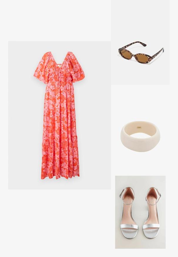 Robe longue corail vif avec manches courtes bouffantes, corsage froncé et motif floral comprenant des fleurs roses et rouges sur toute la surface.; Sandales à talons hauts argentées avec une finition métallique lisse, bout ouvert, bandeau de cheville et semelle plate texturée. Semelle intérieure moelleuse en beige clair.; Lunettes de soleil en écaille de tortue avec des verres ovales, teintés de marron, branches fines avec un motif texturé, monture en plastique légère.; Bracelet beige brillant en résine lisse. Forme arrondie avec une surface uniforme et un petit logo doré à l'intérieur.