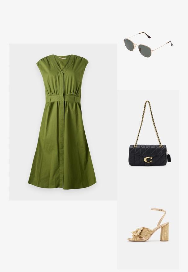 Roheline puuvillane kleit v-kaelusega, lühikeste varrukatega, elastse vöökohtaga ja flokeeritud seelikuosaga. Sile tekstuur, põlvekohale ulatuv ja ilma mustrita.; Kuldsete kontsadega sandaalid, mille esiosas on sõlm, pleatitud tekstuur ja pahkluu rihm. Tootel on plokknokk, millel on sooneline disain, mis parandab haarduvust.; Kuldne metallraamiga prillid tumeroheline lensega, piloot-stiil, millel on õhukesed käepidemed ja kilpkonna mustriga aktsendid otstes.; Must mustriga käekott kuldse ketirihmaga, millel on silmapaistev kuldne klamber ja väike silt, esitleb tekstuurt nahka.