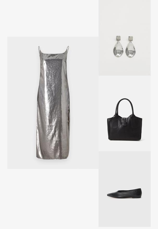 Stříbrná metalická slip šaty s tenkými ramínky, hladkou texturou a přímou siluetou, které mají jemný lesk a minimalistický design.; Černé kožené baleríny, špičatá špička, minimalistický design, hladký povrch, nízký podpatek, žádné viditelné kovové prvky nebo ozdoby.; Černá kožená tote taška s hladkým povrchem, strukturovaným tvarem, dvěma uchy a výrazným stříbrným detailem s přezkou na přední straně.; Stříbrné kapkové náušnice se čtvercovou například, s hladkým, lesklým povrchem a kapkovým tvarem, odrážející světlo lesklým povrchem.