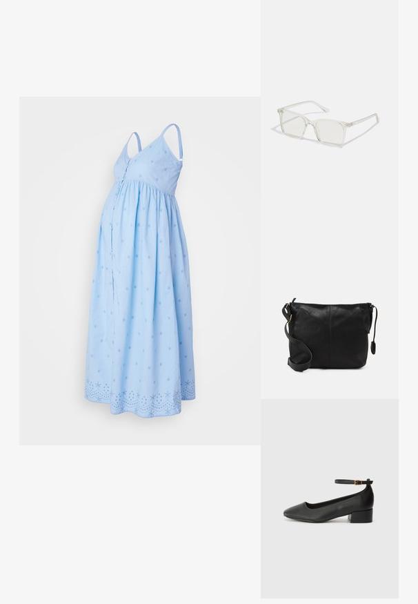 Abito premaman azzurro chiaro con spalline regolabili, vita arricciata, motivi a stelle cuciti e dettagli in ricamo sull'orlo.; Pump in pelle nera con punta affusolata e tacco basso a blocco. Presenta una cinghia alla caviglia con una fibbia in tonalità oro. Texture liscia.; Occhiali da sole quadrati in plastica trasparente con lenti traslucide, caratterizzati da dettagli in oro sulle tempie.; Borsa a tracolla in pelle nera con forma piatta, dettagli in metallo dorato e tracolla regolabile. Texture liscia con dettagli di cucitura minimi.