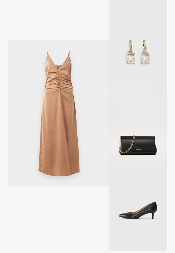 Vestido maxi sin mangas marrón, con escote en v y detalles fruncidos a los lados. Textura suave con un patrón sutil, que llega hasta los tobillos.; Zapato de tacón negro de cuero con punta afilada, tacón bajo y textura suave. Presenta una ligera apertura en la parte frontal y un hardware minimalista en la parte trasera.; Cartera de mano de piel negra con una correa de cadena dorada, que presenta una textura suave, forma rectangular y un logotipo en relieve en la parte frontal.; Pendientes en tono dorado con un cristal rectangular y transparente que cuelga por debajo de una fila de pequeños acentos redondos y claros. Diseño elegante y moderno.