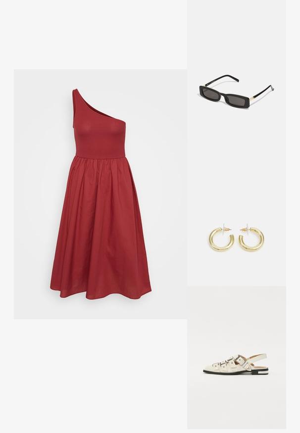 Egy vállra sleeveless, piros ruha, mely testhezálló felsőrésszel és bővülő szoknyával rendelkezik, sima anyagból készült, és ráncolt derékrésszel rendelkezik.; Fehér bőr slingback szandál, több széles pánttal és ezüst csatokkal; lapos talp, kis fekete sarokkal és fémes díszítésekkel.; Fekete téglalap alakú napszemüveg sötét lencsékkel, fényes műanyag kerettel, arany díszítéssel az temples. Minimalista design és elegáns forma.; Arany fülbevalók sima, fényes felülettel. Kör alakú dizájn, amely kis kapoccsal és átlátszó tartozékkal rendelkezik a biztonságos viselés érdekében.