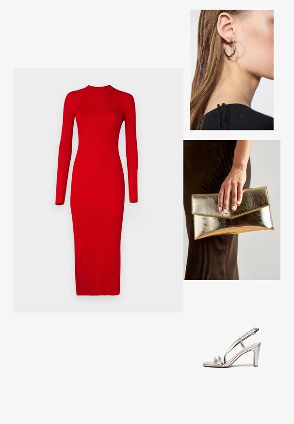 Vero Moda Tall VMWILLOW DRESS - Gebreide jurk - salsa; Metallisch zilveren hoge hak sandaal met een open teen, voorzien van drie dunne banden over de voet en een enkelband met een gesp.; Gouden metallic clutchbag met een gladde textuur, voorzien van een driehoekige klep sluiting. De hand die het vasthoudt heeft netjes manicured nagels.; Zilveren oorbel met een gepolijste afwerking, met kleine gouden accentdetails en een ronde vorm, gedragen op de oorlel.