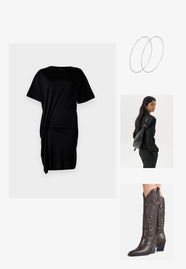 Juodas marškinėlių suknelė su trumpomis rankovėmis, su supynimo mazgo detale šone, pagaminta iš minkštos medvilnės medžiagos. Paprasta, laisva forma.; Rudos odinės kaubojaus batai su smailiu priekiu ir blokuotu kulnu, pasižymintys detaliu siuvinėjimu ir iškiliais akcentais ant ašies.; Moteris su ilgais tamsiais plaukais, vilkinti juodą kostiumą, nešanti juodą odinę rankinę per petį, žvelgia per petį prieš balto fono.; Sidabrinės pusmėnulio auskarai minimalistiniu dizainu. Apskritimo forma, lygus paviršius ir plonas profilis. Lengvi su poliruotu apdailu.