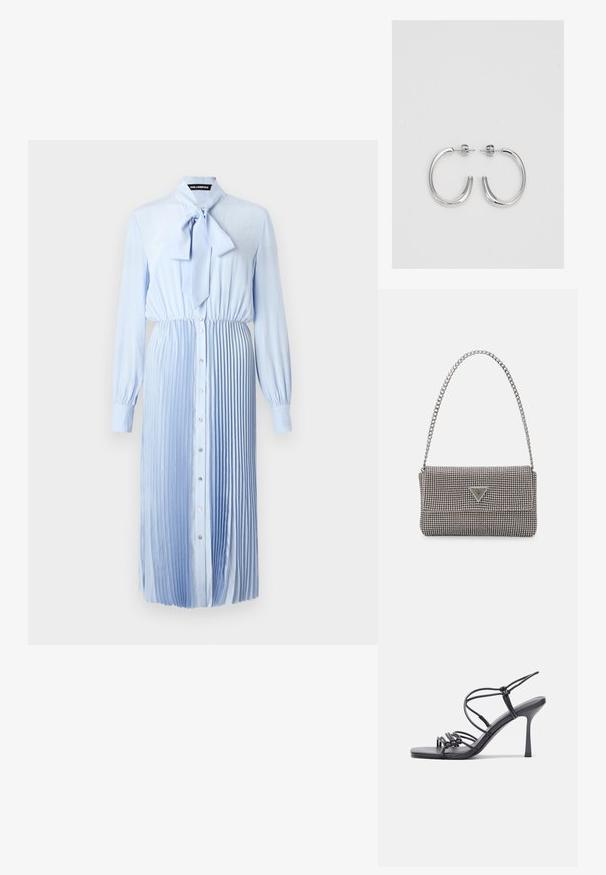Vestido de manga longa azul claro com colarinho em laço, apresentando uma saia plissada e frente com botões, feito de um tecido suave.; As sandálias de salto alto pretas apresentam tiras finas com um design em nó, uma biqueira quadrada lisa e um elegante salto agulha.; Bolsa metálica cinza claro com uma alça de corrente, adornada com pequenos rebites metálicos circulares e um logótipo triangular da marca.; Brincos de argola prateados com um acabamento suave e brilhante. Forma arredondada, design leve, com fecho de pino.