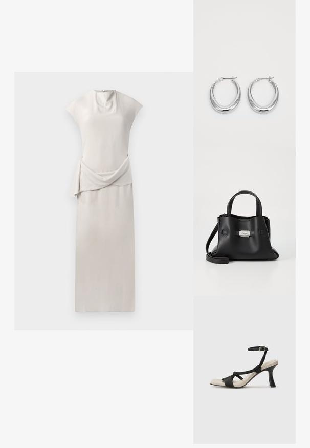 Snygg, ärmlös klänning i mjukt beige tyg. Har en draperad midjedel och en slät, rak silhuett. Dragkedjestängning bak.; Svart klacksandaler med flätad remdesign, fyrkantig tå och justerbar vristrem. Ljusbeige fotbädd med glansig svart klack.; Svart läderhandväska med en texturerad yta, utrustad med två ovandelar, en avtagbar axelrem och en detalj med silverlås.; Ett par polerade silverfärgade halvmåne-hoopörhängen med gångjärnslock på en vit bakgrund.