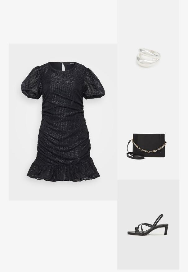 Juoda trumpa suknelė su pūstomis rankovėmis, raukšlėta tekstūra ir volaniniu hemu. Pagaminta iš blizgaus medžiagos su subtiliu raštu ir rakto formos iškirpte gale.; Juodi šlepetės su kvadratiniu pirštu ir žemu bloku kulnu. Yra keli ploni dirželiai ir reguliuojamas kulkšnies diržas. Pagaminti iš lygios odos.; Juodas odinis per petį nešiojamas krepšys turi lygų paviršių, stačiakampio formą ir metalinę grandinėlę priekyje. Pridedama reguliuojama dirželis.; Sidabrinis dvigubas žiedas su lygiu, poliruotu paviršiumi. Pasižymi sklandžiu, kreiptu dizainu su persipinančiomis dalimis, suteikiančiomis modernų išvaizdą.