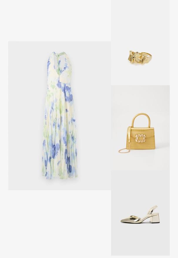 Robe à col halter plissée avec un motif floral en tons de bleu et de vert sur un tissu léger de couleur jaune clair.; Talons aiguilles dorés métalliques avec un bout pointu et un talon épais. Texture lisse, design minimaliste et une fine bride.; Sac à main en faux crocodile jaune avec un design structuré, une poignée supérieure, une bandoulière en chaîne amovible, et un ornement cristallin décoratif sur le fermoir.; Bague en or avec un design texturé et ondulé présentant trois sommets proéminents. Surface lisse et brillante avec un anneau ouvert pour un ajustement ajustable.; Bague en or avec un design texturé et ondulé présentant trois sommets proéminents. Surface lisse et brillante avec un anneau ouvert pour un ajustement ajustable.