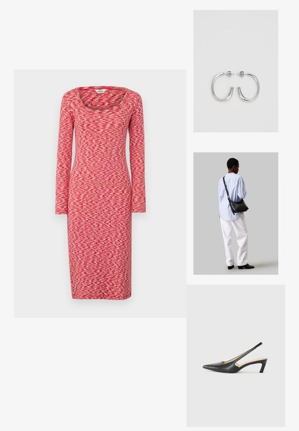 Pikkade varrukatega punane kleit, millel on ümar kaelus ja tekstuuriga muster, mis segab heledaid ja tumedaid punaseid toone ühtlase tausta vastu.; Must mustaga, terav varvas, madala kontsaga sildiga king, mis on valmistatud siledast nahast ja mille küljel on lõike disain hingavuse tagamiseks.; Must have mustras alasi nahkpatsi, pehme tekstuuriga, kolmnurkse kujuga ja reguleeritava rihmaga, koos helesinise triibulise särgi ja valgete pükstega.; Hõbedased rõngaskõrvarõngad, millel on sile ja läikiv pind. Ümar kuju, kerge disain, millel on post-tagumise kinnituse süsteem.