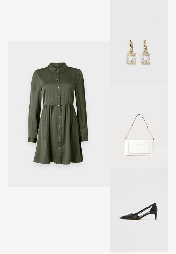 Haljina dugih rukava u maslinasto zelenoj boji s dugim gumbima, uskim strukom i kragnom, blago raširenim suknjama i rukavima s manžetama.; Crni kožni kitten heel s nazubljenim srebrnim vrhom i dvostrukim remenčićima na bijeloj pozadini.; Bijela kožna torba s teksturiranim završetkom, koja ima zlatni lančić i crne akcentne detalje. Uključuje prednji džep i zatvaranje na patentni zatvarač.; Zlatne naušnice s pravokutnim, prozirnim kristalom koji visi ispod niza malih, okruglih prozirnih akcenata. Elegantni, moderni dizajn.