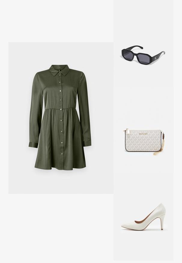 Kostýmové šaty s dlouhým rukávem v olivově zelené barvě, s vypasovaným pasem a límečkem, mírně rozšířenou sukní a manžetovými rukávy.; Bílé lakované kožené lodičky na vysokém podpatku s špičatou špičkou a hladkým povrchem, vybavené štíhlým podpatkem a nízkým střihem kolem otvoru.; Černé sluneční brýle s osmistěnným rámem, tmavými skly, lesklým plastovým materiálem a stříbrným logem na jedné straně.; Kabelka na zápěstí Michael Kors v béžové potažené plátno s opakujícím se vzorem loga MK, zlatými kovovými doplňky a odnímatelným řetízkovým popruhem.; Zlaté kovové náušnice s vlnitým designem; hladký, lesklý povrch; asymetrický tvar; žádné viditelné vzory nebo hardware.