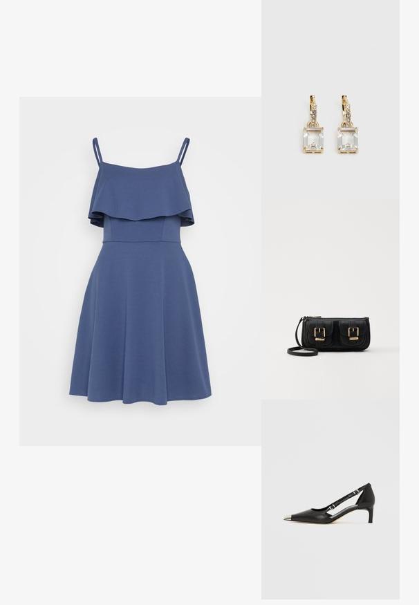Modré šaty s priliehajúcim telom, rozšírenou sukňou a vrstveným volánom na výstrihu. Nastaviteľné špagetové ramienka, hladká textúra látky.; Čierna kožená lodička s nízkym opätkom typu kitten, so špicatou striebristou špičkou a dvoma remienkami s prackami na bielom pozadí.; Čierna kožená crossbody taška s dvoma prednými vreckami, zlatými sponami, zipsovým uzatváraním a úzkym popruhom. Štruktúrovaný povrch a kompaktný obdĺžnikový tvar.; Náušnice v zlatej farbe, ktoré majú obdĺžnikový, transparentný kryštál visiaci pod radom malých, guľatých, čírych akcentov. Elegantný, moderný dizajn.