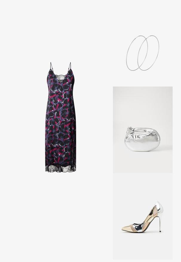 Blommig klänning med en mörk bakgrund och livfulla rosa och blå mönster, tunna axelremmar och en spetskant nertill.; Spetsig tå högklackad sko med en färgpalett av silver, guld och nude. Glansig yta med utskärningsdesign, utrustad med en stilettklack.; Silverfärgad metallisk påse med en mjuk, rundad form och en knutstängning upptill. Tillverkad av ett mjukt material i konstläder.; Silverfärgade hoopörhängen med en minimalistisk design. Cirkulär form, slät yta och tunn profil. Lätta med en polerad finish.