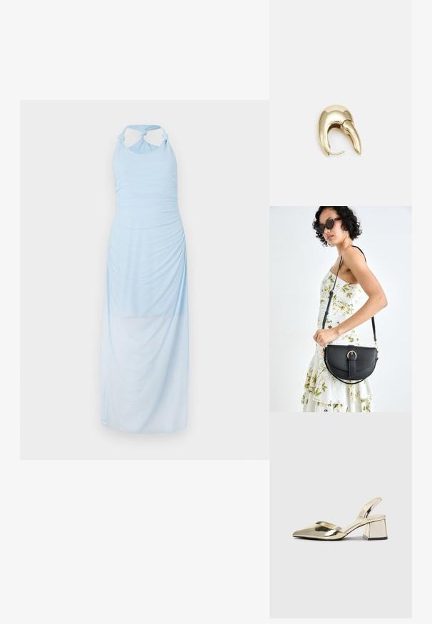 Lyseblå halterneck-kjole med rynket tekstur, med knyttede skulderstropper og en lang, flytende silhuett.; Gull, metallisk slingback-hæler med spiss tå og chunky hæl. Glatt tekstur, minimalistisk design og en smal stropp.; Svart lærveske med en buet form, avtagbar stropp og gullbeslag. Vesken har et klaff med spenne-detall.; Gullfarget metalløredobber med et elegant, buet design. Har en karakteristisk spiss form, polert overflate og hengsel-lukking.