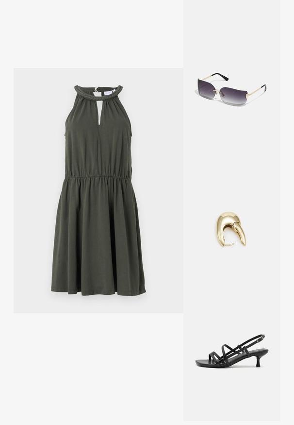 Olivi vihreä hihaton mekko, jossa on avainaukko kaula-aukko, punottu kaulus ja elastinen vyötärö, jossa on levenevä hame ja pehmeä, sileä pinta.; Musta korkeakorkoiset sandaalit, joissa on useita ristikko-nauhoja. Sileä materiaali, teräväkärkinen malli ja kapea korko. Säädettävä nilkkahihna soljella.; Aurinkolasit, joissa on harmaan sävyttävä linssi, kultainen metallirunko ja mustat muoviyksityiskohdat. Yksilölliset perhosenkoukkutyyppiset linssit, joissa on ohuet varret.; Kultahipuinen korvakoru, jossa on sulavalinjainen, kaareva muotoilu. Ominaisuuksiin kuuluu erottuva terävä muoto, kiillotettu pinta ja sarana kiinnitys.