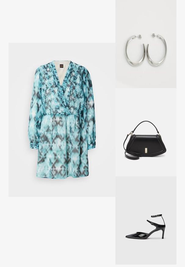Sukienka kopertowa w odcieniach turkusu i szarości, z długimi rękawami, dekoltem w kształcie v i elastycznym pasem. Wykonana z lekkiego, strukturalnego materiału.; Czarne lakierowane szpilki z ostrym noskiem, regulowanymi paskami wokół kostki i smukłą szpilką. Gładka tekstura z błyszczącym wykończeniem.; Czarna skórzana torebka o strukturalnym designie, z przyciętą formą, górnym uchwytem i złotymi akcentami. W zestawie regulowany pasek na ramię.; Srebrne kolczyki-hoop o gładkim, zakrzywionym designie. Posiadają błyszczące metaliczne wykończenie i zapięcie na sztyft. Brak widocznych wzorów lub akcentów.