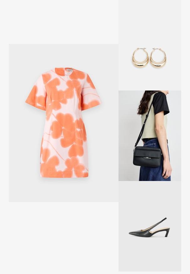 Kratka obleka s kratkimi rokavi v svetlo rožnati barvi, ki ima cvetlični vzorec v odtenkih oranžne. Preprost, zaobljen izrez in ravna linija.; Črne čevlje s koničastimi nosovi in slingback obliko z nizko peto, izdelane iz gladke usnjene materiale ter s črtasto zasnovo na strani za prezračevanje.; Calvin Klein LINEAR CAMERA BAG - Torba čez telo - black; Zlato obarvani uhani v obliki obroča s polmesecem, polirna površina in zaklepanje s tečajem. Gladka tekstura in odsevna površina povečujeta vidnost.