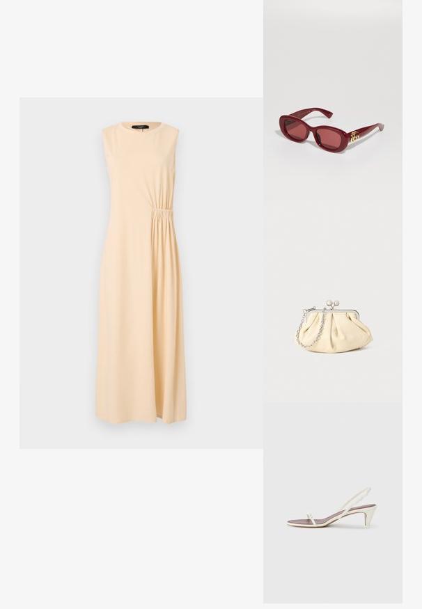 Bezrūpju midi kleita gaiši bēšā krāsā, ar savāktiem sānu elementiem. Izgatavota no mīkstas auduma, ar apaļu kakla izgriezumu un brīvu piegriezumu.; Baltas siksnas sandales ar nelielu papēdi, plānām siksniņām un gludu ādas tekstūru; ar nelielu dekoratīvu sprādzi.; Sarkanas plastmasas saulesbrilles ar taisnstūra rāmjiem, tonētiem lēciem un zelta logotipa akcentiem uz tempļiem. Gluda, spīdīga apdare.; Rūpīgi pleatota bežīga ādas somiņa ar sudraba metāla rāmi, kurai ir divas apaļas dekoratīvas sprādzes un sudraba ķēdes siksna.