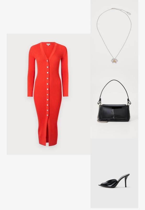Raudona juostuota midi suknelė su giliu V formos iškirpimu, ilgomis rankovėmis ir priekiniais mygtukais, kurių forma primena gėles. Turite priekinį plyšį.; Juodos odinės aukštakulnės mules su atvira pirštine, smailiu dizainu, lygiu paviršiumi ir plonu stiletto kulnu.; Juodas lakinės odos rankinės ilgis stačiakampis, su grandinėlės dirželiu ir išskirtiniu metaliniu akcentu centre. Lygus paviršius.; Sidabrinė grandinėlė su drugelio pakabuku, kurio centre yra auksinė detalė ir aiškūs kristalai. Nugaros pusėje reguliuojamas užsegimas.