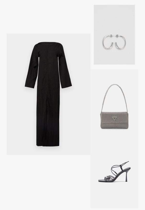 Črna dolga obleka s sqared izrezom, izdelana iz teksturirane tkanine, ki ima asimetrično oblikovno podrobnost na eni rokavu.; Črne visoke sandale na peto imajo tanke naramnice z vozlom, gladek kvadratni toe in eleganten stiletto peto.; Svetlo siva kovinska torbica z verižnim ročajem, okrašena z majhnimi okroglimi kovinskimi bleščicami in trikotnim logotipom blagovne znamke.; Srebrne obročaste uhane z gladko, sijočo površino. Zaobljena oblika, lahka zasnova, z zapiranjem na zatič.