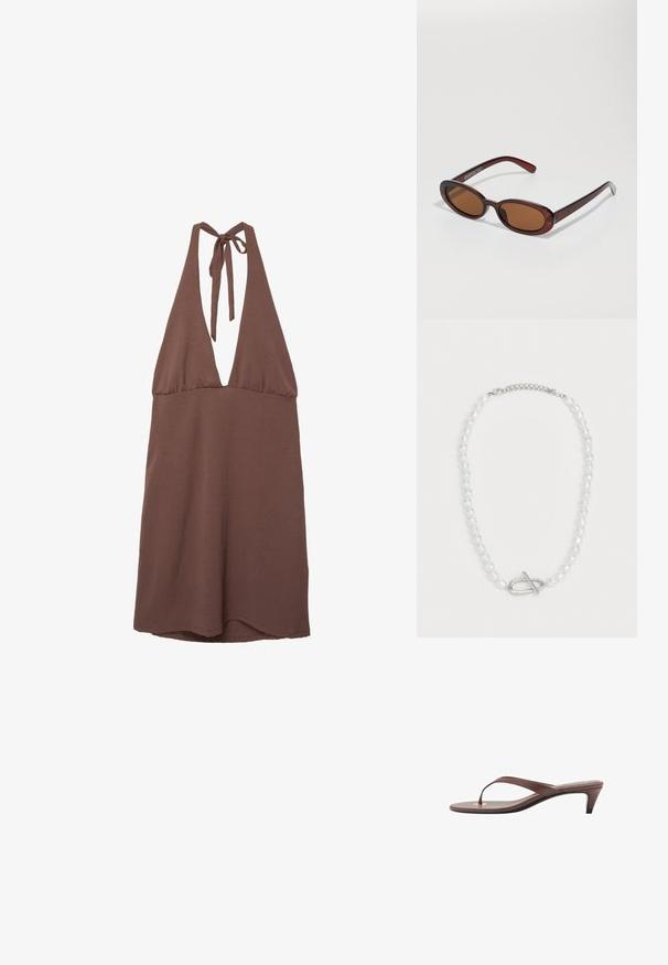 Abito marrone a halter con profondo scollo a V, realizzato in tessuto leggero. Presenta spalline regolabili sul retro e una silhouette fluida.; Infradito con tacco marroni, dotati di una fascia sottile e un puntale arrotondato, con un piccolo dettaglio dorato sulla soletta.; Occhiali da sole rotondi con tonalità marrone, montatura lucida color bordeaux. Aste sottili con un sottile dettaglio del marchio. Design delle lenti piatte.; Collana di perle bianche con forme e dimensioni varie, dotata di un fermaglio a chiusura in argento. Texture liscia con finitura lucida.