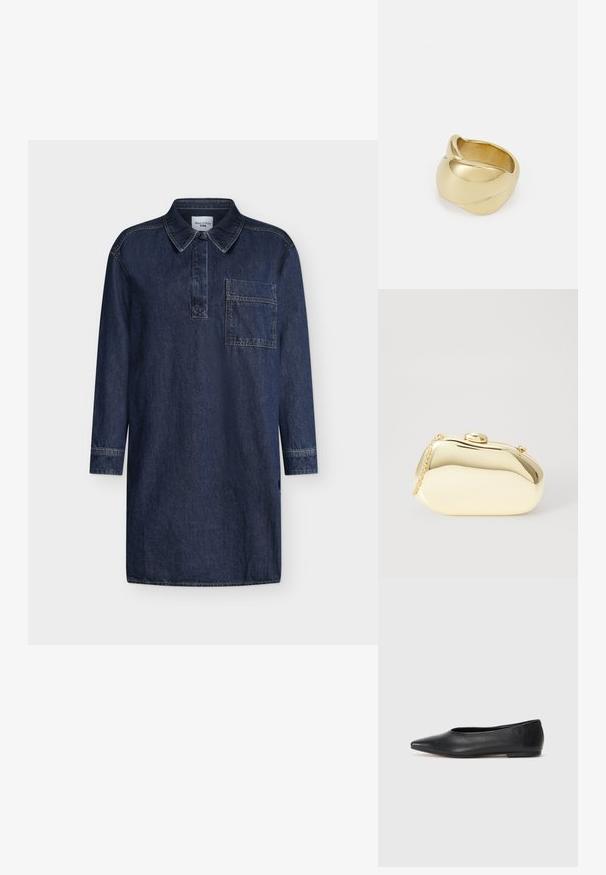 Vestido de ganga em azul escuro, com gola com colarinho, mangas compridas e bolso no peito. O tecido tem uma textura suave com costuras visíveis.; Bailarina de couro preto, bico fino, design minimalista, textura suave, salto baixo, sem hardware ou embelezamentos visíveis.; Clutch metálico dourado com uma forma suave e arredondada, apresentando um fecho de botão superior e uma pequena alça em corrente para transporte.; Anel dourado com um design liso e torcido. Apresenta uma superfície polida e bordas arredondadas, criando uma forma fluida e sem costura.