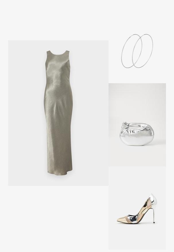 Dlouhé bezramínkové šaty v světle olivové barvě, vyrobené z texturované tkaniny s jednoduchým střihem a kulatým výstřihem. Žádné viditelné ozdoby.; Lodička s špičatou špičkou a kombinací stříbrné, zlaté a tělové barvy. Lesklý povrch s vykrojeným designem, s jehlovým podpatkem.; Stříbrná kovová taška s měkkým, zaobleným tvarem a uzávěrem s uzlem. Vyrobena z hladké umělé kůže.; Stříbrné kruhové náušnice s minimalistickým designem. Kruh, hladký povrch a tenký profil. Lehká konstrukce s lesklým povrchem.