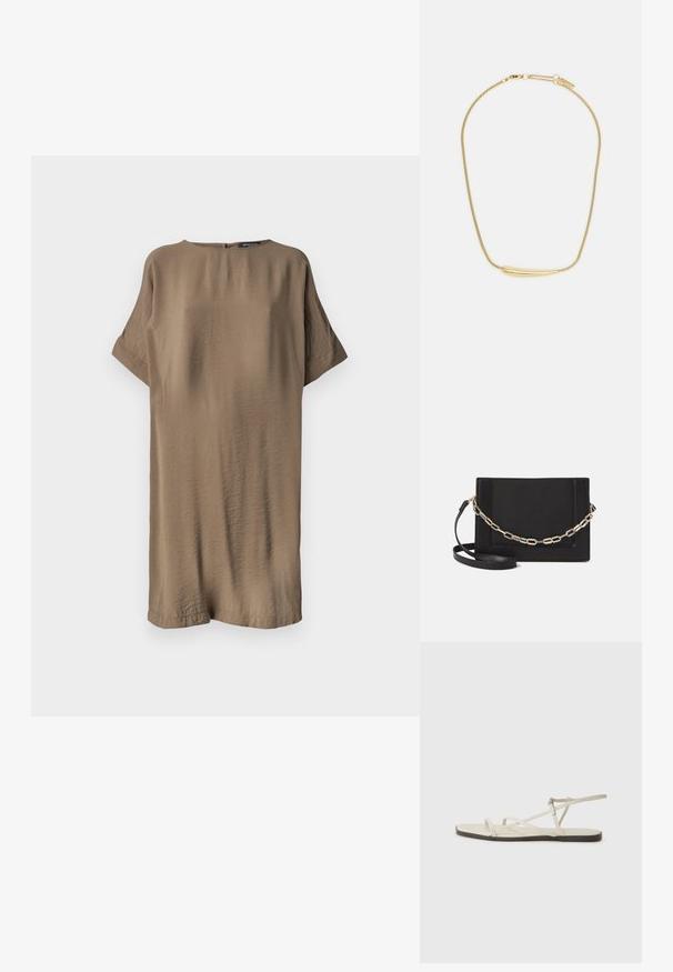Överdimensionerad klänning med korta ärmar i ett texturerat, dämpat brunt tyg. Enkel rund halsringning och diskret stängning bak. Avslappnad design.; Beige platt sandal med flera smala remmar och ett justerbart spänne. Sulan är platt med en lätt mörk kontrast vid kanten.; Svart läder crossbody-väska med en slät yta, rektangulär form och metallickedjedetalj på framsidan. Justerbar rem ingår.; Guldpläterat halsband med en slät, böjd central accent. Har en flexibel kedja med en kräfta-stängning och ytterligare justerbara kedjelänkar.