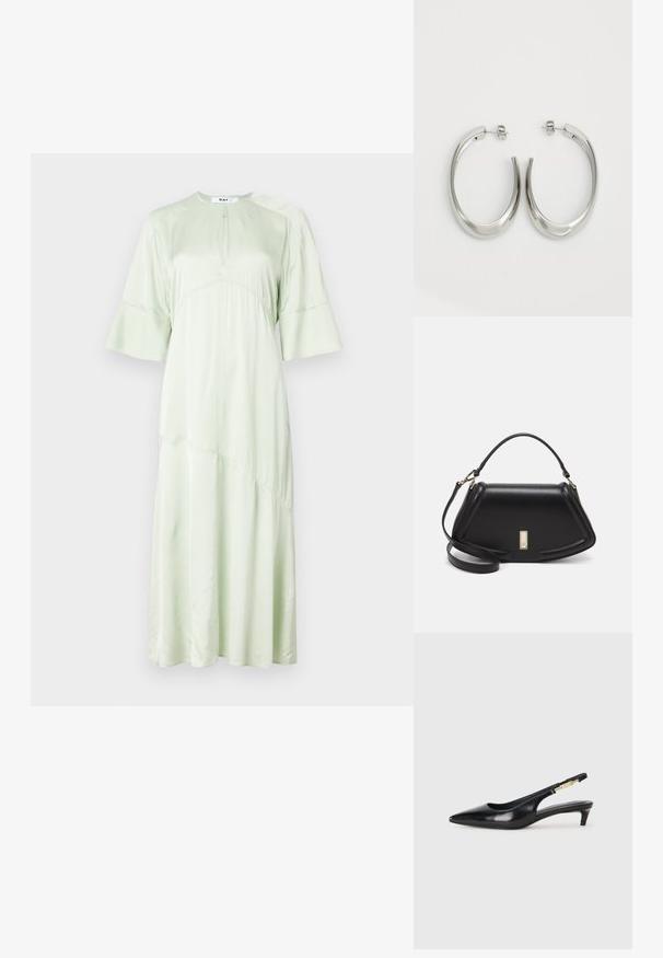 DAY Birger et Mikkelsen CAMILLA - Cocktailjurk - green; Zwarte leren slingback hakken met een spitse neus, voorzien van een slanke hak en een goudkleurige accent op de verstelbare band. Gladde textuur.; Zwarte leren handtas met een gestructureerd ontwerp, featuring een verkorte vorm, bovenhandvat en gouden hardwareaccent. Inclusief verstelbare schouderband.; Zilveren oorringen met een gladde, gebogen vorm. Voorzien van een glanzende metallic afwerking en studsluiting. Geen zichtbare patronen of accenten.
