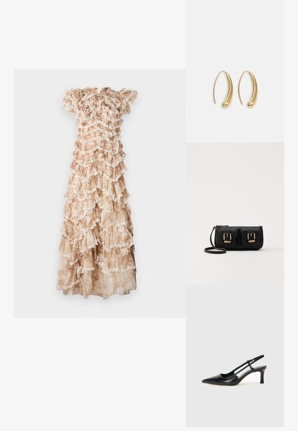 Lange, gerimpelde jurk van doorschijnende, lichte stof in beige- en bruin tinten, met kanten accenten en korte, fladderende mouwen.; Zwart patent slingback hak met een spitse neus, voorzien van een gestructureerde slangenprint, verstelbare band en een korte, gestructureerde blokhak.; Zwarte leren schoudertas met twee vo pockets, gouden gespen, ritsluiting en een smalle band. Tekstuur oppervlak en compacte rechthoekige vorm.; Gouden metalen oorbellen in de vorm van een gebogen, verlengde hoop. Kenmerkend zijn het gladde, glanzende oppervlak en de afgeronde punt voor extra detail.