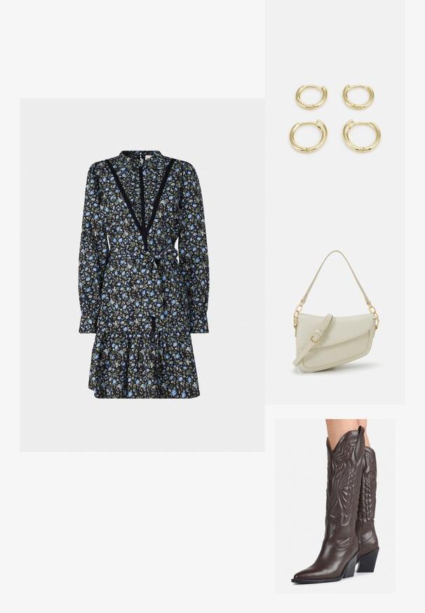Blommig klänning med långa ärmar, marinblå bakgrund, blå och gröna blommor, spetsdetalj längs halsringningen och ett knytbälte i midjan.; Bruna lädercowboystövlar med spetsig tå och klossklack, med detaljerad sömnad och upphöjda accenter på skaftet.; Liten gräddfärgad handväska med en strukturerad finish, en lång justerbar rem, en kedjedetalj och en klaffstängning. Guldfärgad hårdvara.; Guldörhängen, fyra stycken, slät finish, rundad design, varierande storlekar, med en gångjärns-lås för enkelt användande.